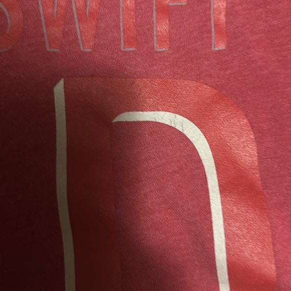 Taylor Swift Red (Taylor’s Version) Official 2021 Merch Hoodie Sweatshirt Small - Picture 10 of 10